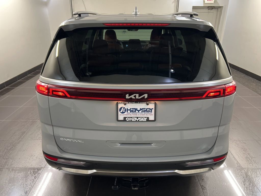 Used 2024 Kia Carnival SX image 5