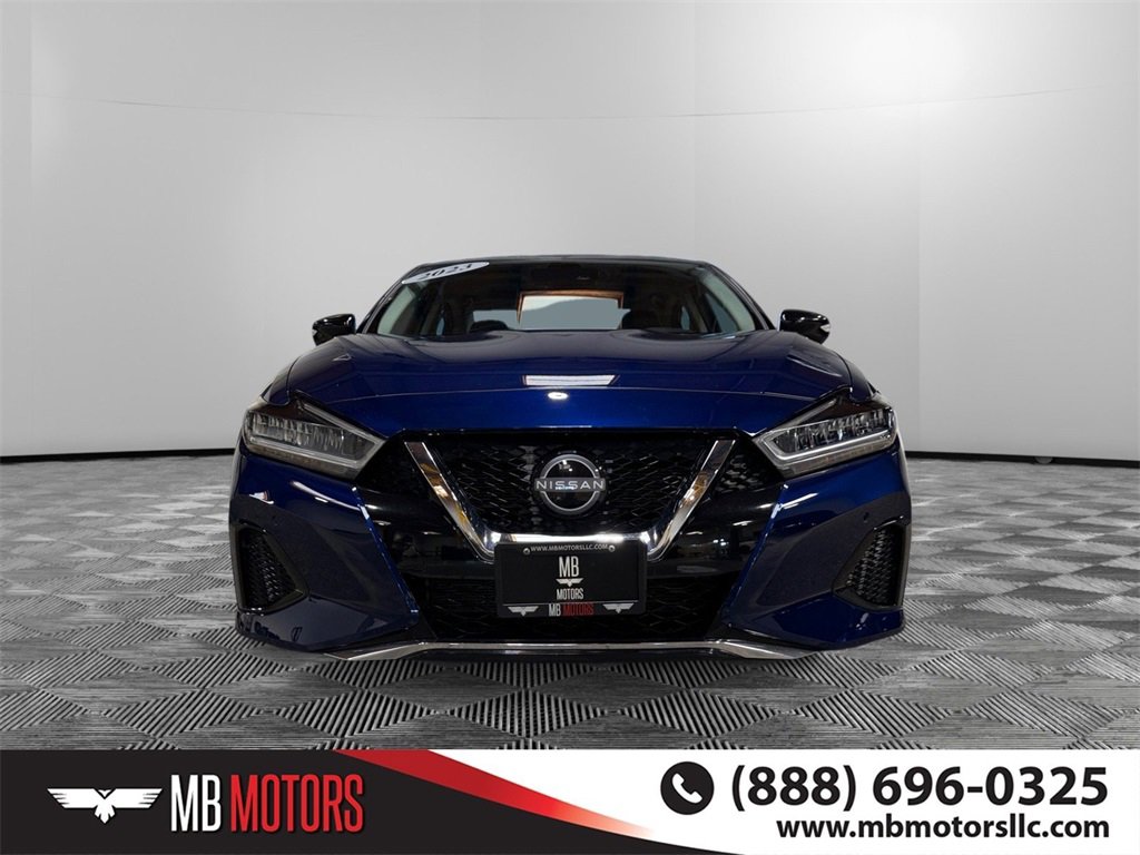 Used 2023 Nissan Maxima SL image 11