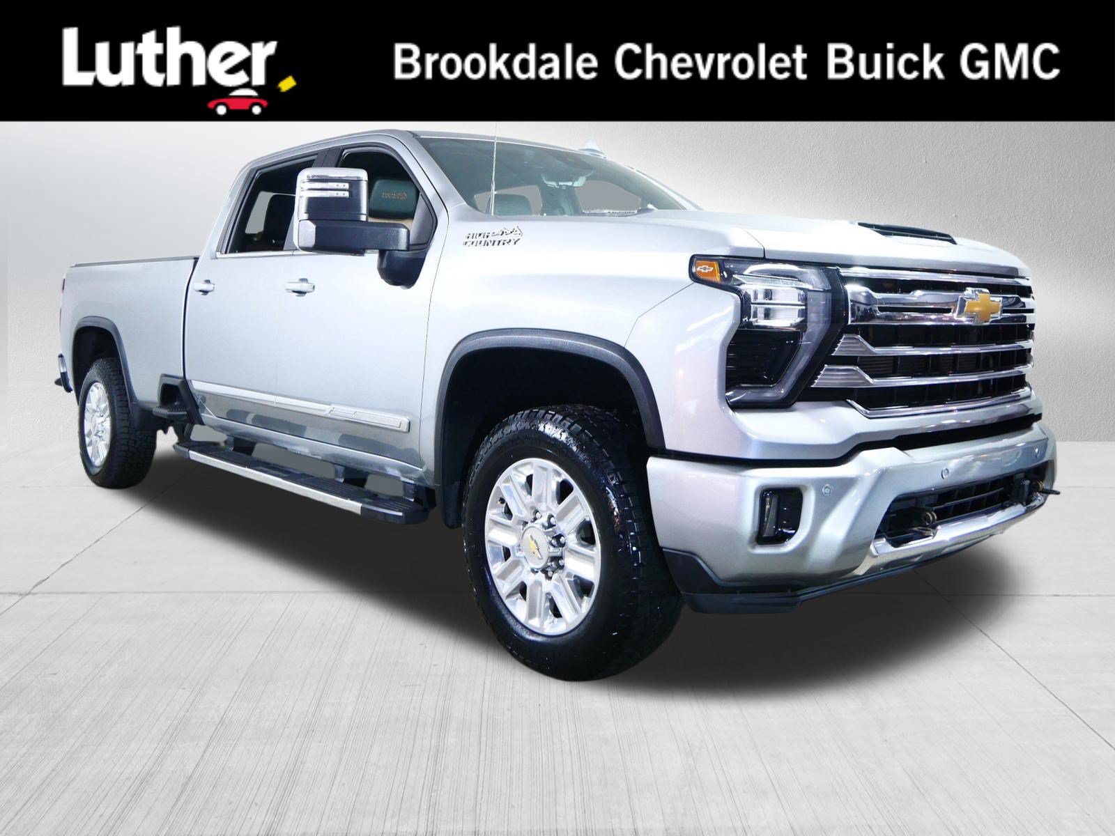 Used 2024 Chevrolet Silverado 2500 High Country w/ High Country Premium Package AWD/4WD image 1