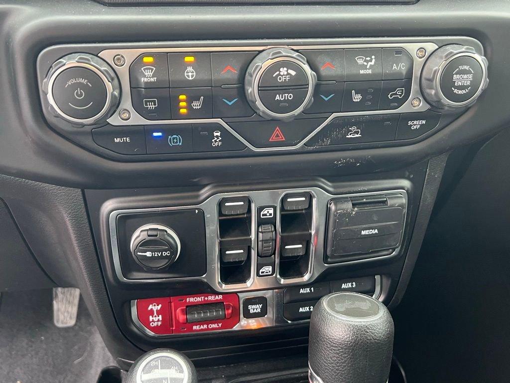 Used 2023 Jeep Wrangler Unlimited Rubicon 4xe w/ Cold Weather Group image 33