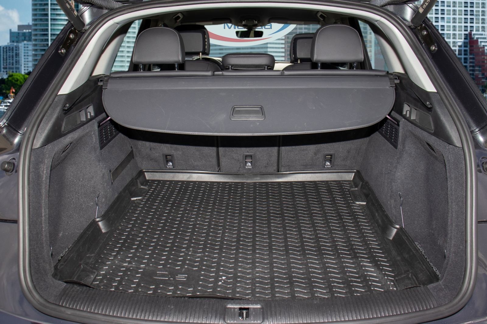 Used 2023 Audi Q5 2.0T Premium w/ Convenience Package image 13