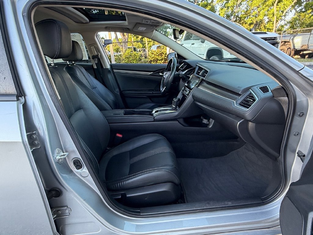 Used 2019 Honda Civic EX-L image 16