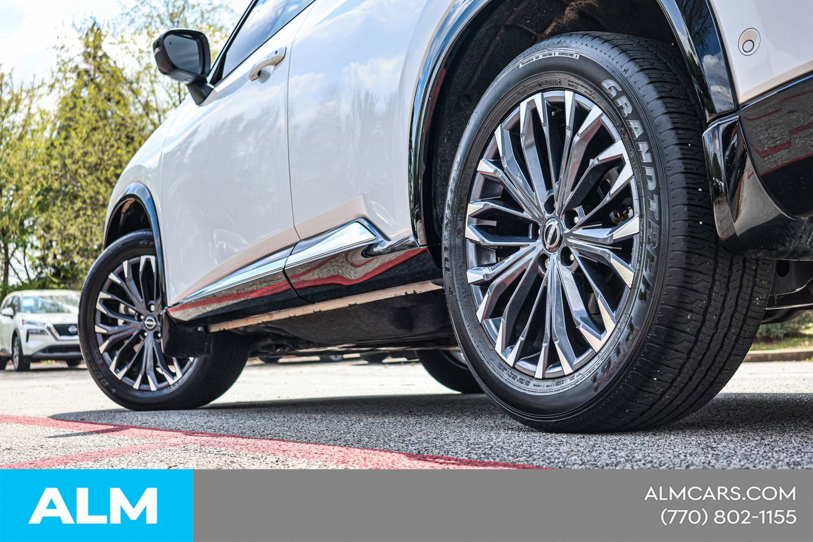 Used 2025 Nissan Rogue Platinum w/ Tech Package FWD image 16