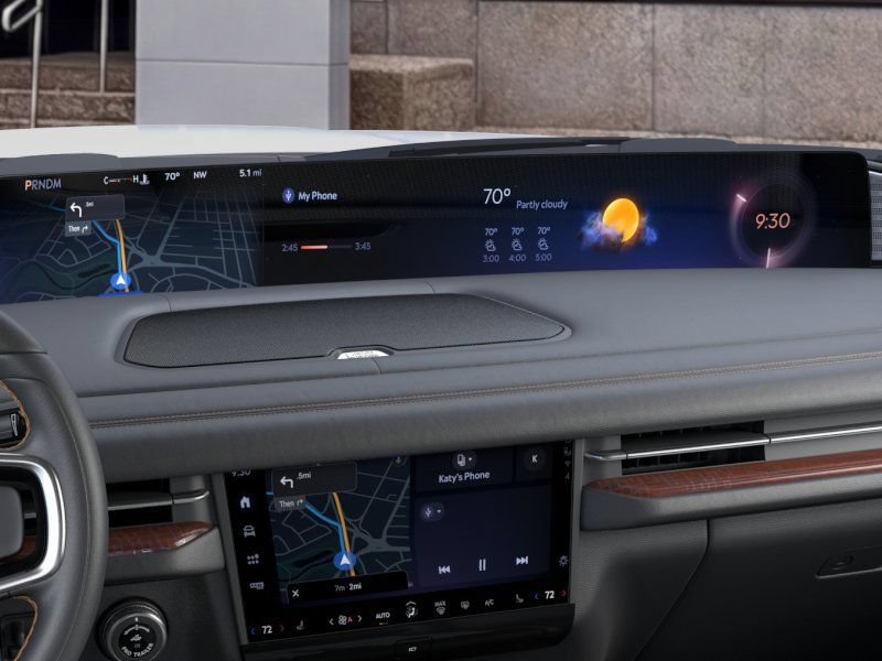 New 2026 Lincoln Navigator Black Label AWD/4WD image 14