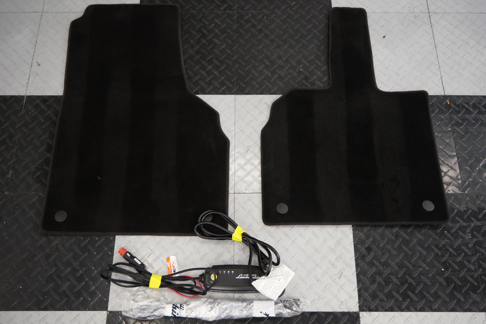 Used 2014 Lamborghini Aventador LP 700-4 image 35