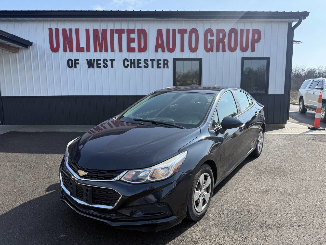 Used 2016 Chevrolet Cruze LS FWD image 1