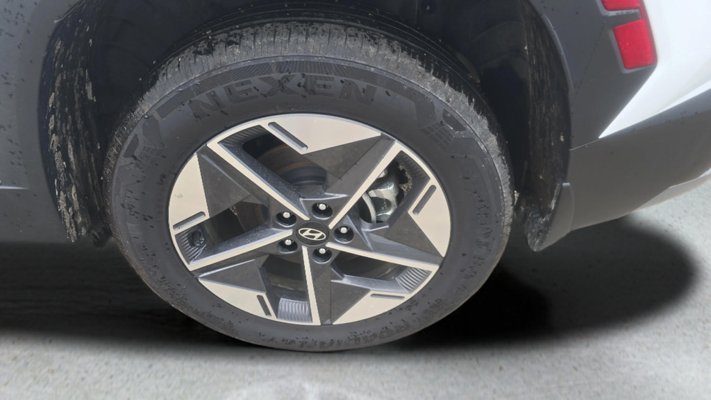 Used 2025 Hyundai Tucson SEL AWD/4WD image 30