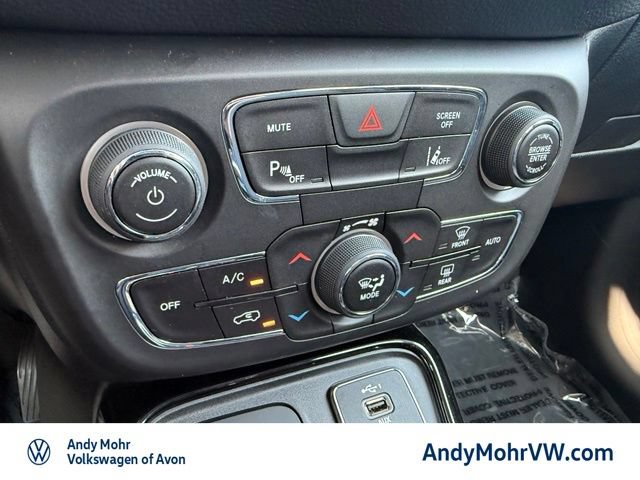 Used 2021 Jeep Compass Limited AWD/4WD image 29
