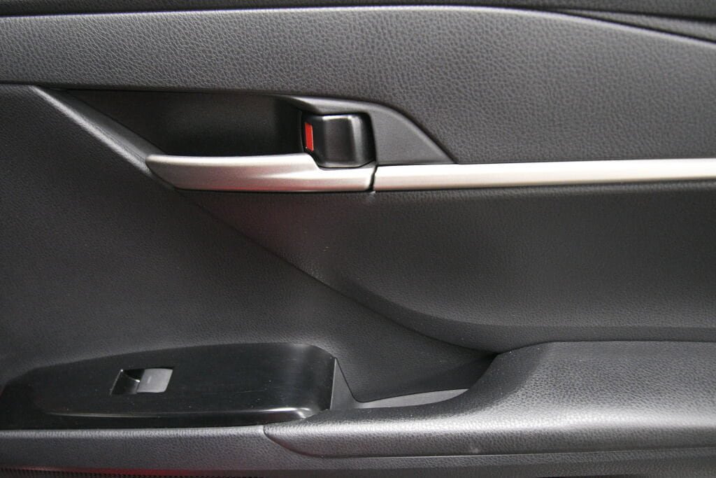 Used 2026 Toyota Camry LE FWD image 24