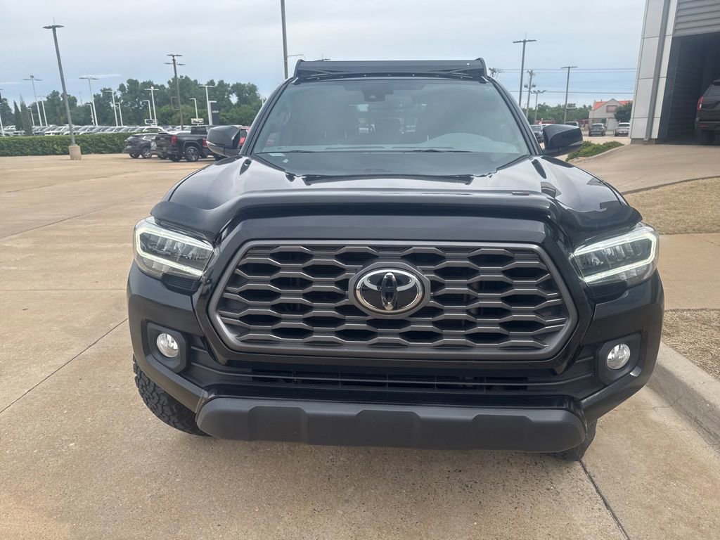 Used 2022 Toyota Tacoma TRD Off-Road w/ Technology Package AWD/4WD image 2