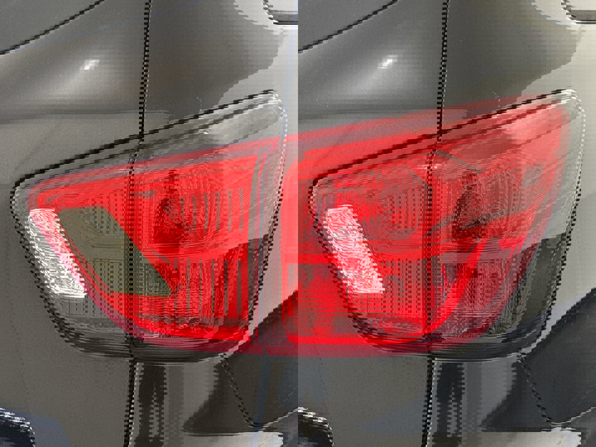 Used 2019 Nissan Pathfinder SL image 30