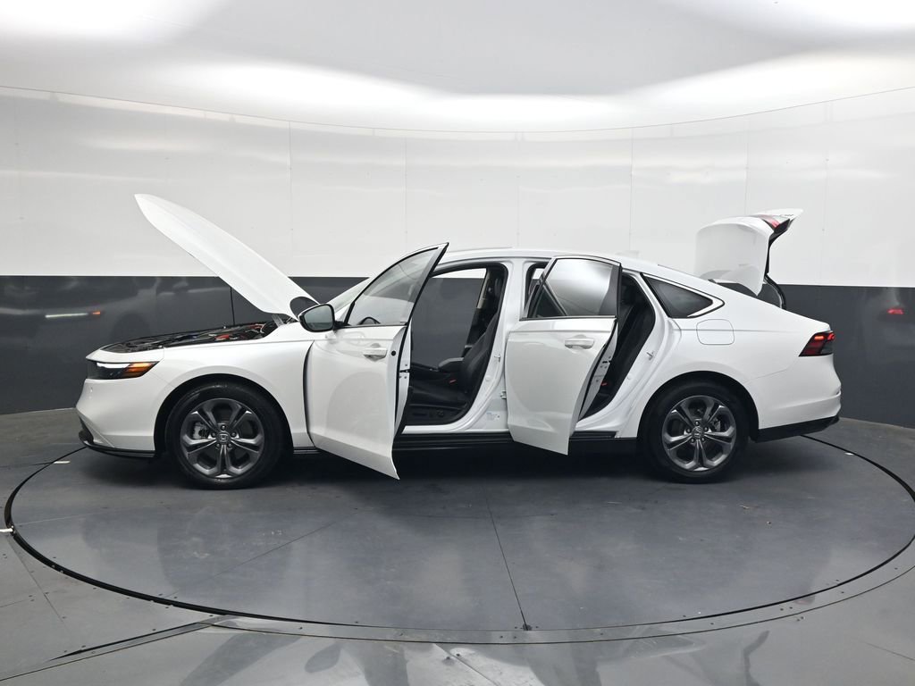 Used 2025 Honda Accord EX-L image 36