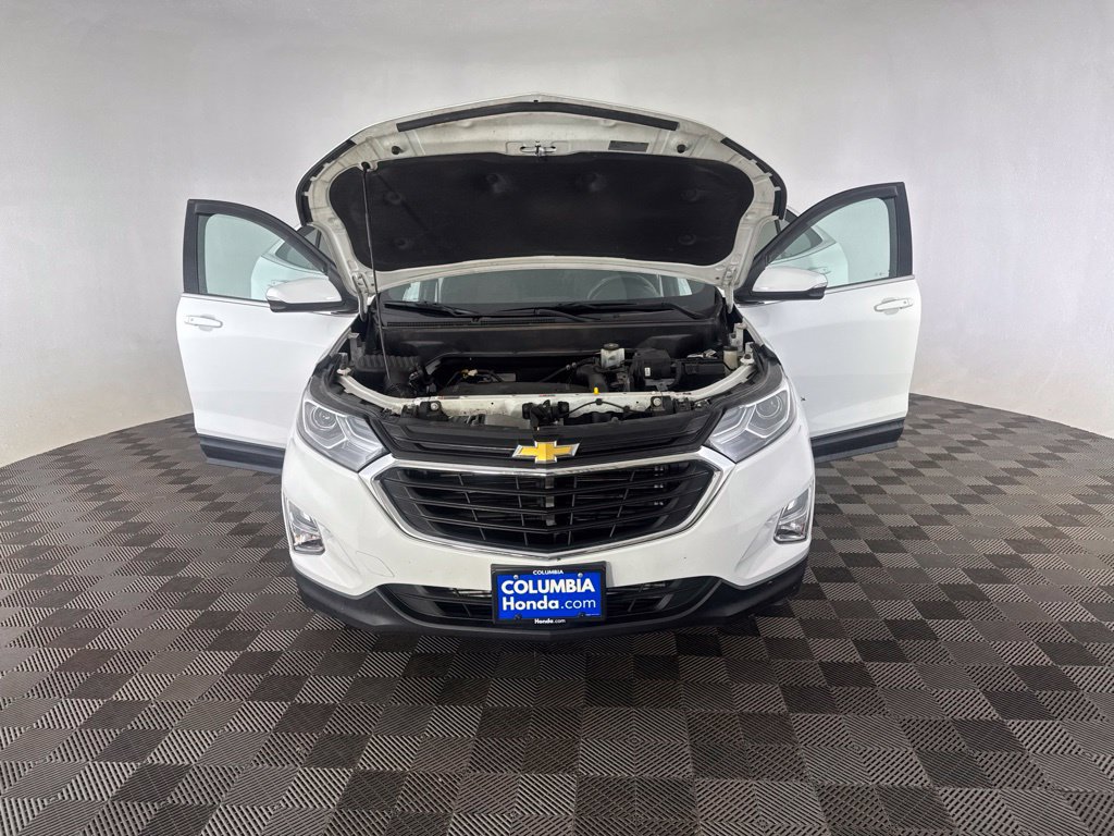 Used 2018 Chevrolet Equinox LT FWD image 12