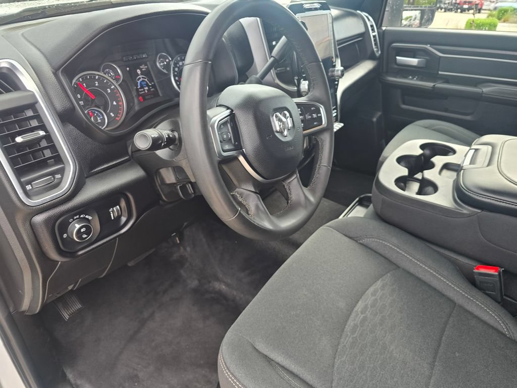 Used 2025 RAM 2500 Big Horn AWD/4WD image 21