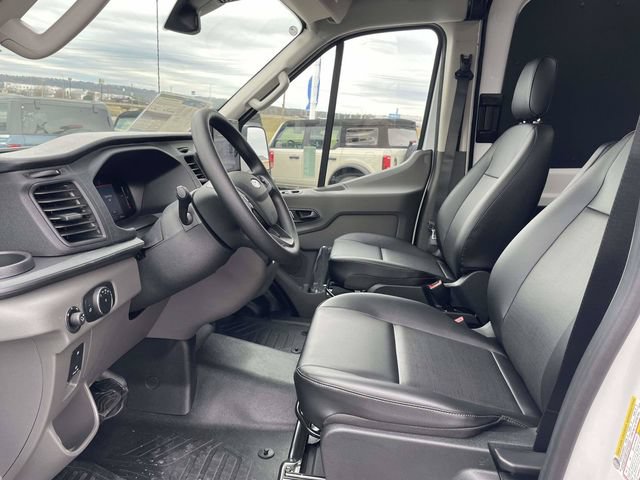 New 2026 Ford Transit 250 148 Medium Roof w/ Load Area Protection Package RWD image 8