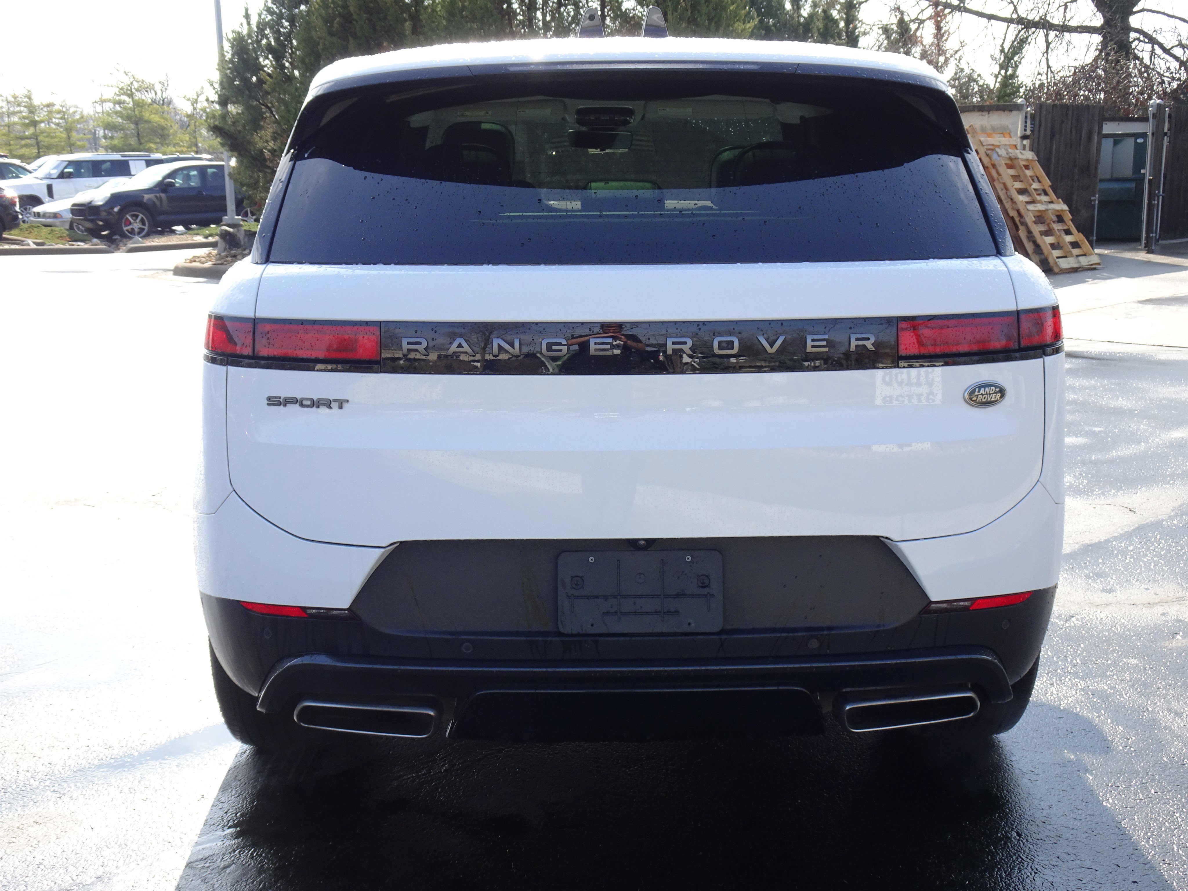 Certified 2023 Land Rover Range Rover Sport SE image 8