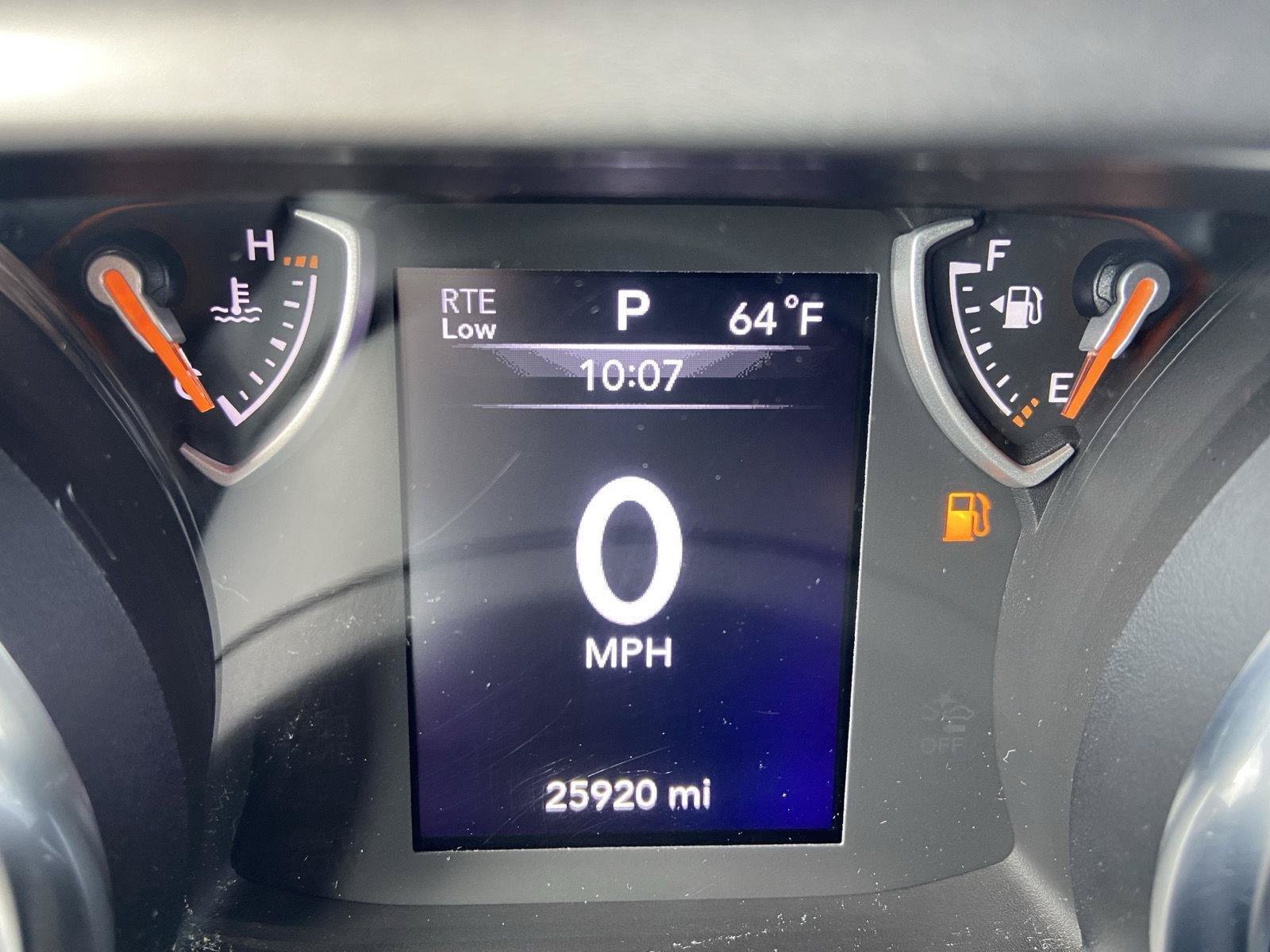 Used 2022 Jeep Wrangler Sport AWD/4WD image 33