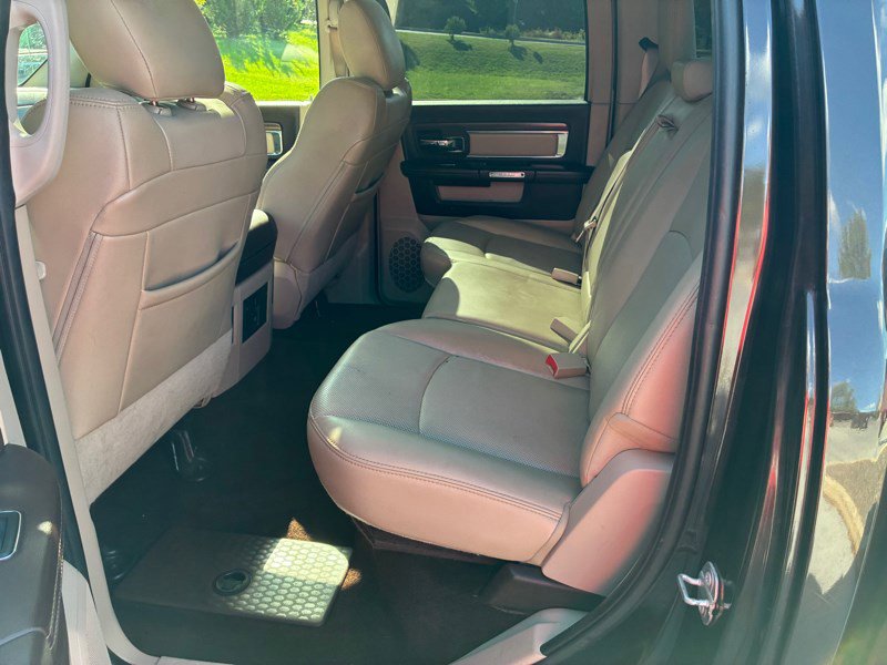 Used 2017 RAM 1500 Laramie w/ Convenience Group image 17