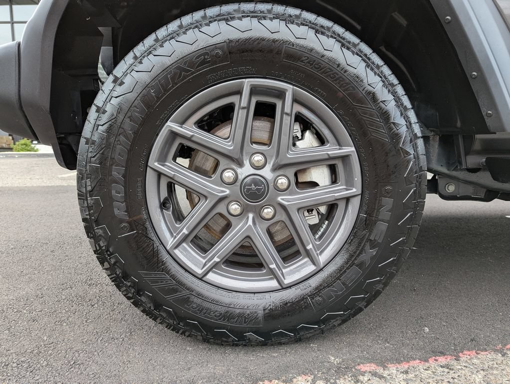 Used 2025 Jeep Wrangler Unlimited Sport AWD/4WD image 46