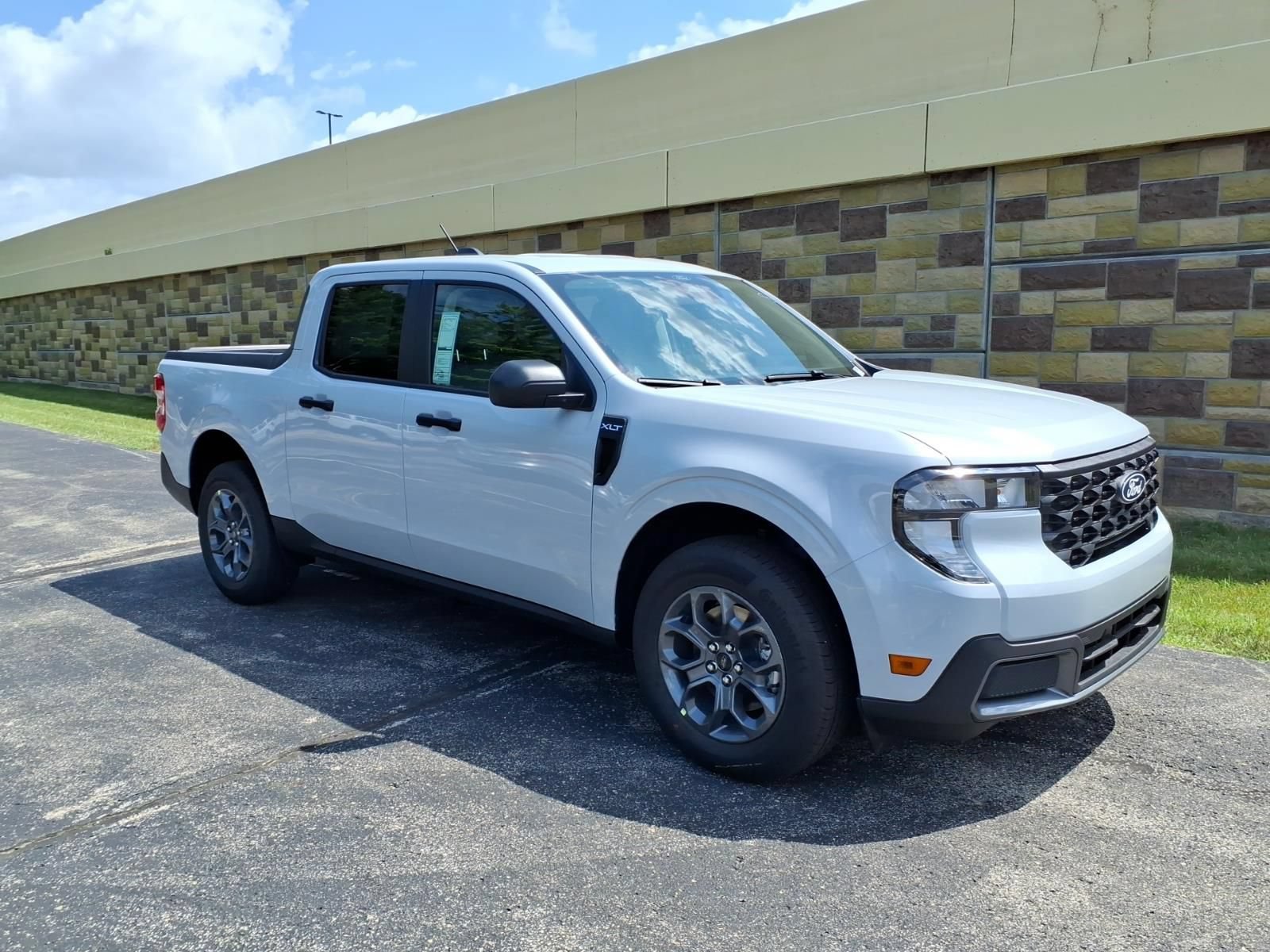 New 2026 Ford Maverick XLT w/ Equipment Group 301A AWD/4WD image 1