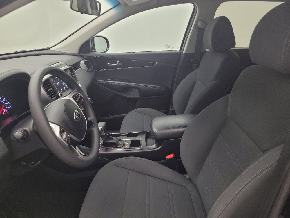 Used 2020 Kia Sorento LX AWD/4WD image 17