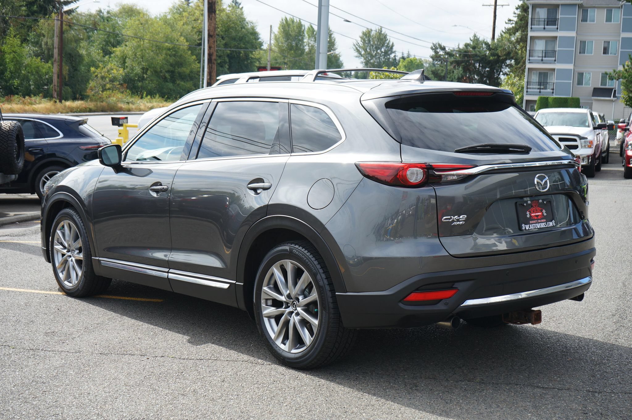 Used 2017 MAZDA CX-9 Grand Touring AWD/4WD image 3