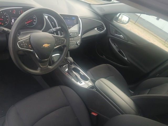 Used 2024 Chevrolet Malibu LT image 35
