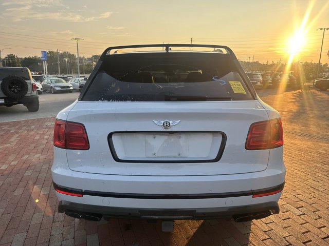 Used 2019 Bentley Bentayga AWD/4WD image 10