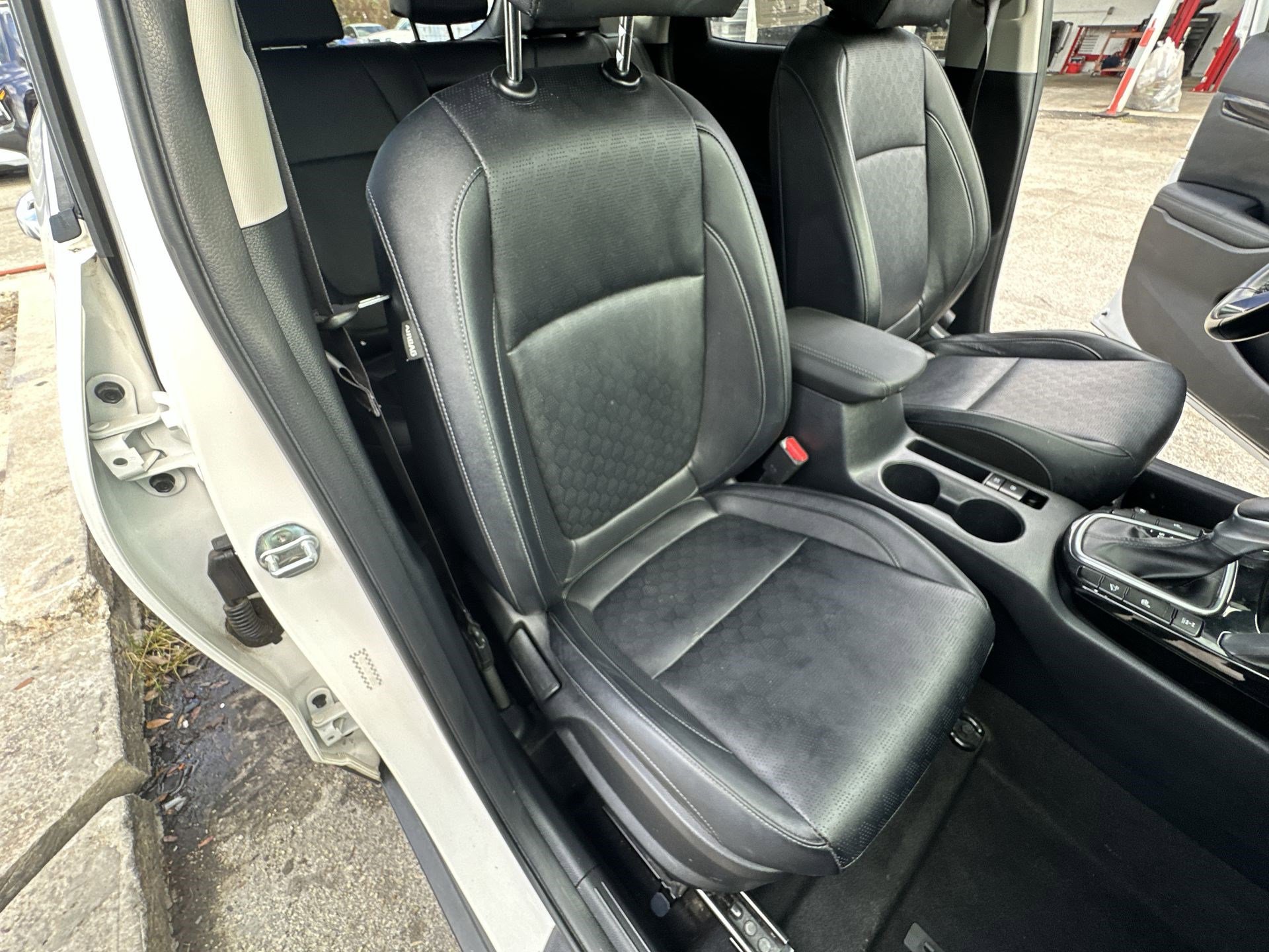 Certified 2021 Kia Seltos SX image 28