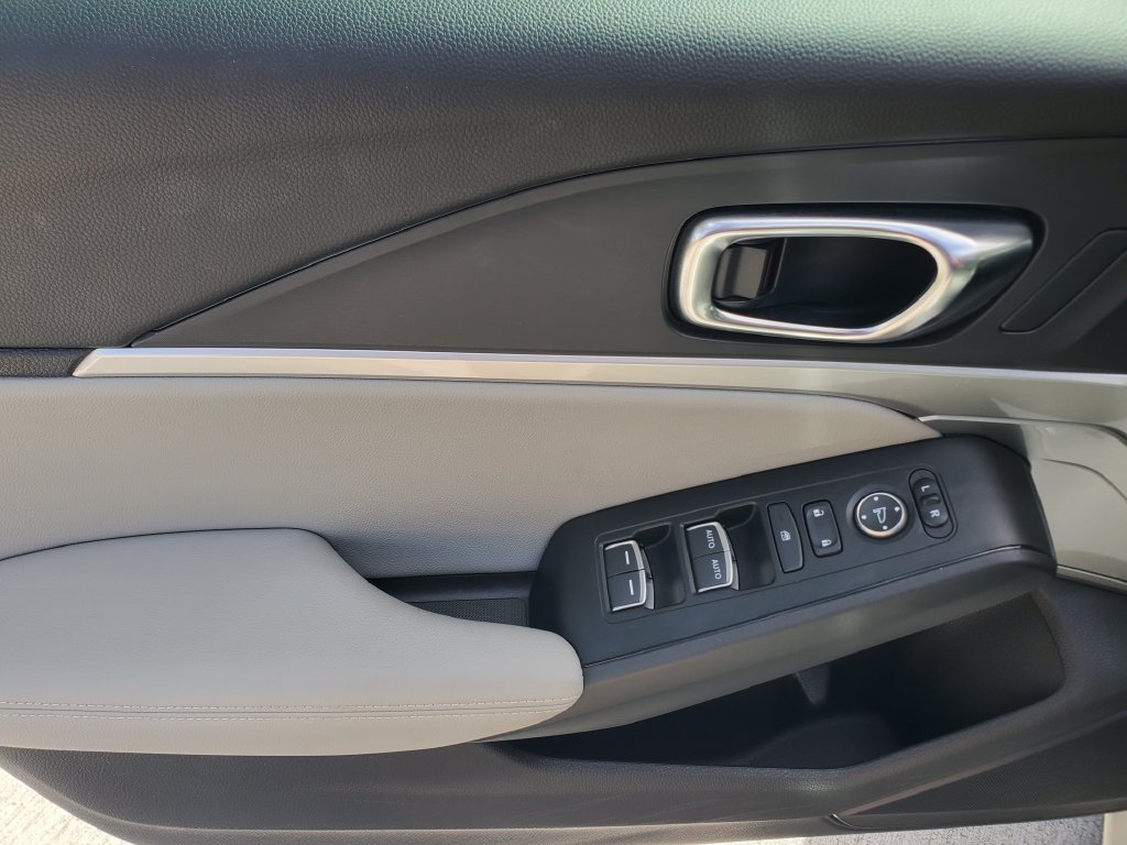Certified 2025 Acura Integra FWD image 19
