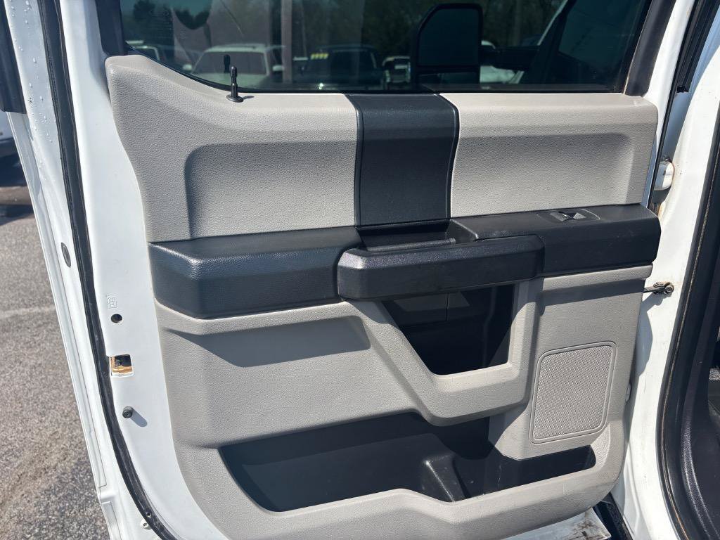 Used 2018 Ford F250 XL w/ STX Appearance Package AWD/4WD image 21