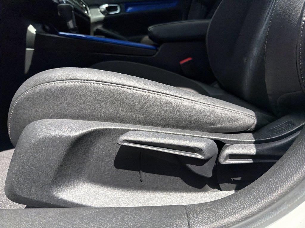 Certified 2025 Honda Civic FWD Hybrid Sedan image 31