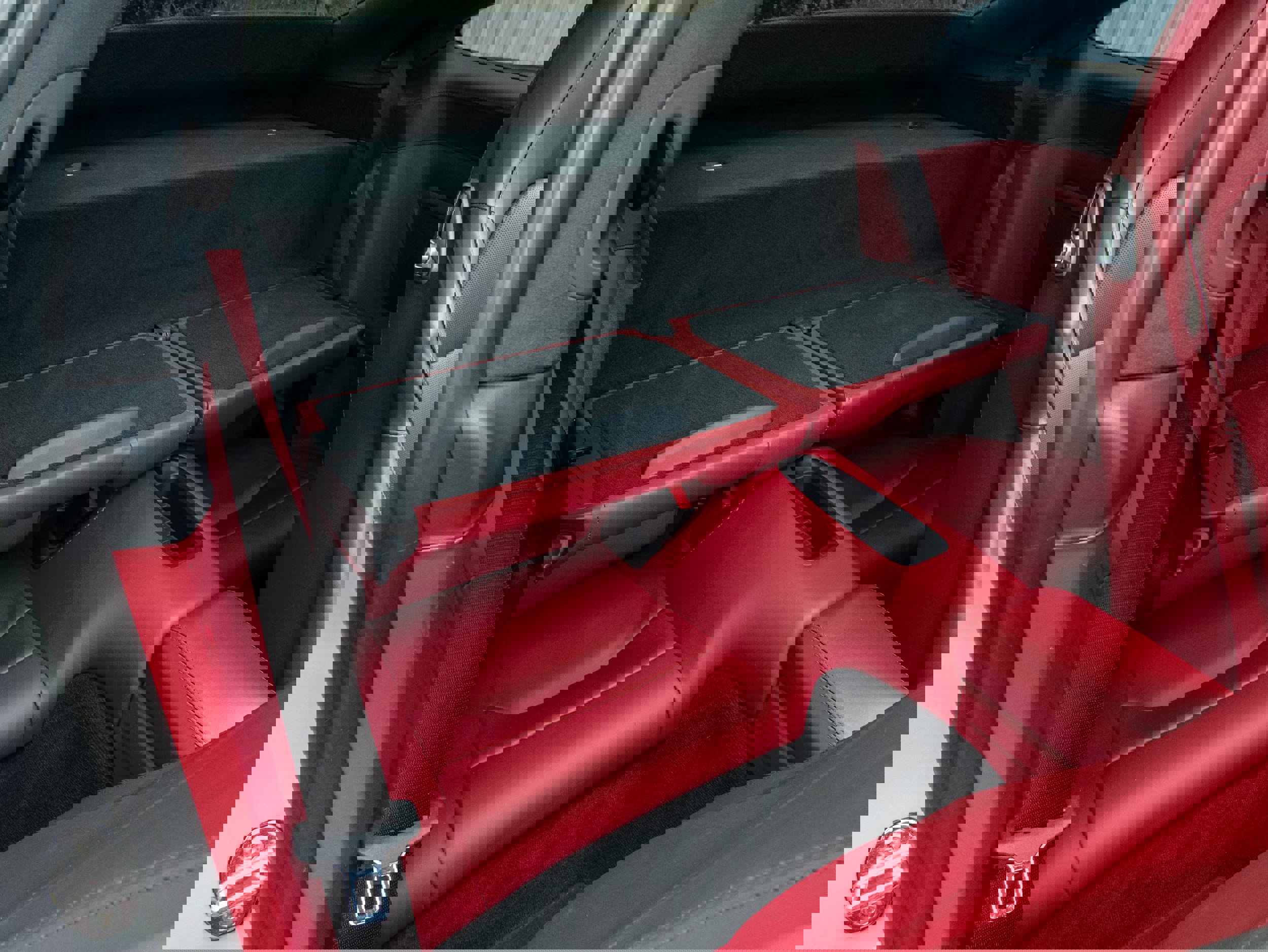 Used 2019 Porsche 911 Turbo S image 45