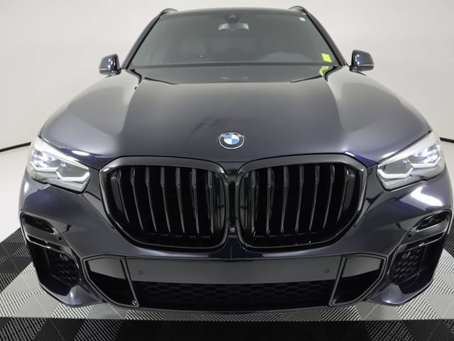 Used 2022 BMW X5 M50i w/ Parking Assistance Package AWD/4WD image 8