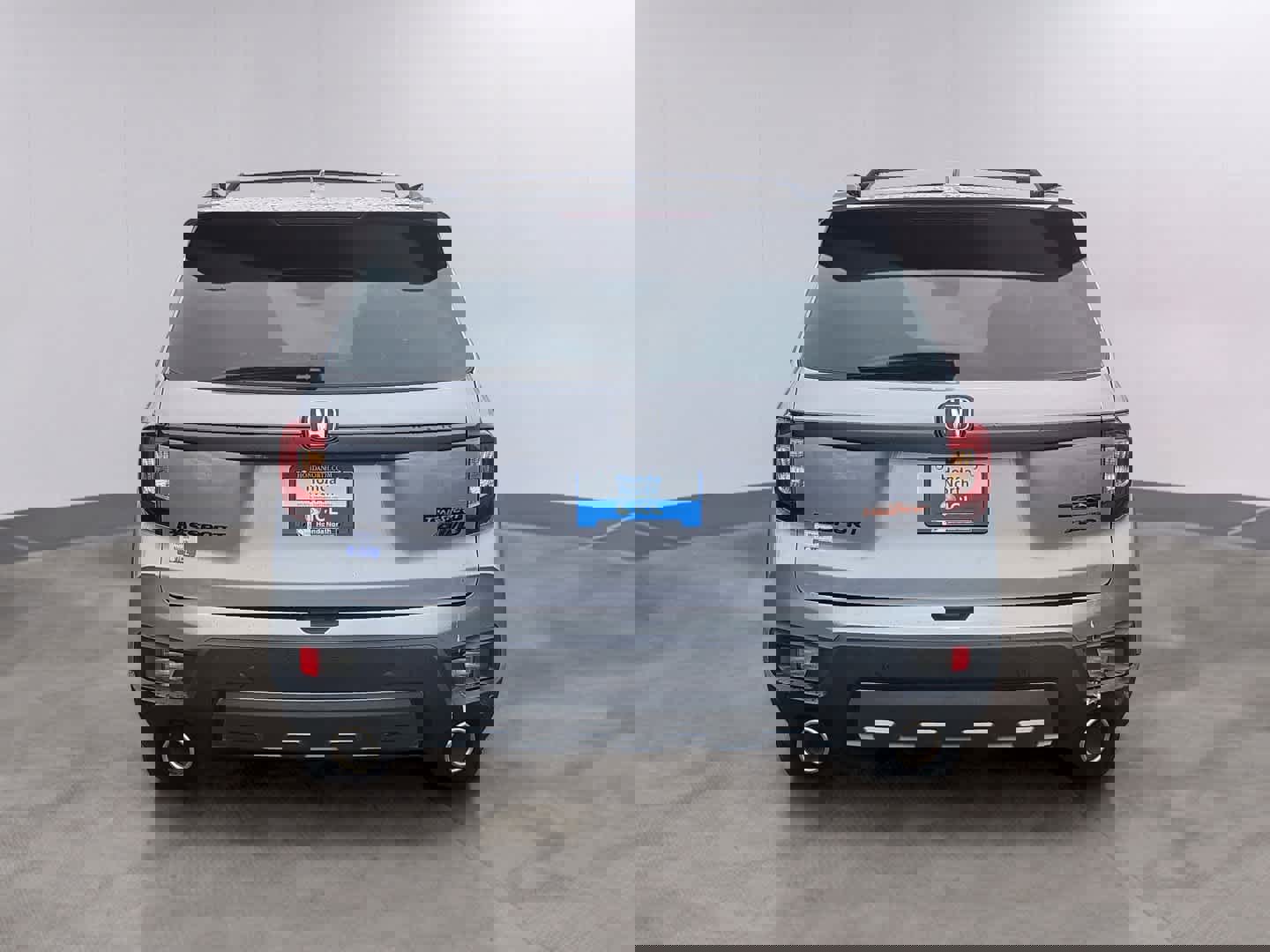 Used 2023 Honda Passport TrailSport image 5