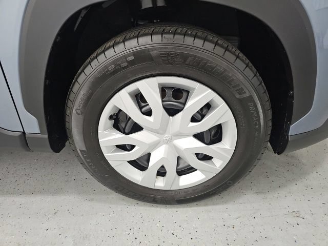 Certified 2024 Toyota Corolla Cross L AWD/4WD image 9