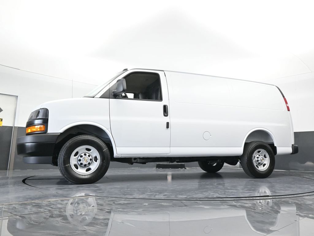 New 2025 Chevrolet Express 2500 w/ Driver Convenience Package image 45