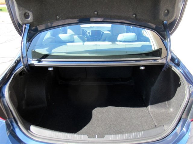 Used 2021 Chevrolet Malibu LT FWD image 10
