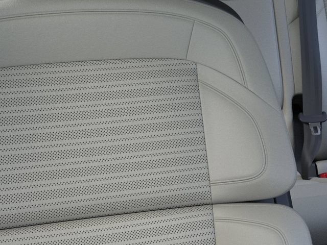New 2026 Lincoln Nautilus Reserve AWD/4WD image 17
