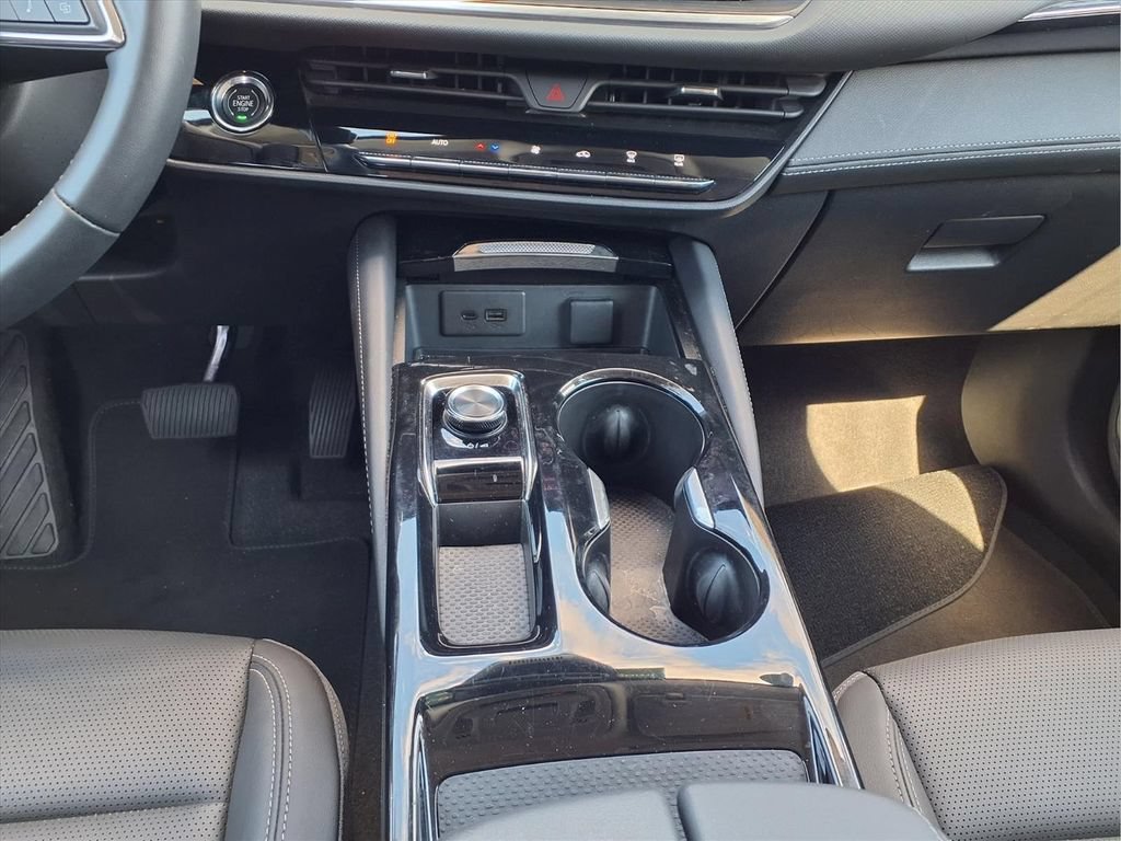 Certified 2025 Buick Envision Preferred AWD/4WD image 20