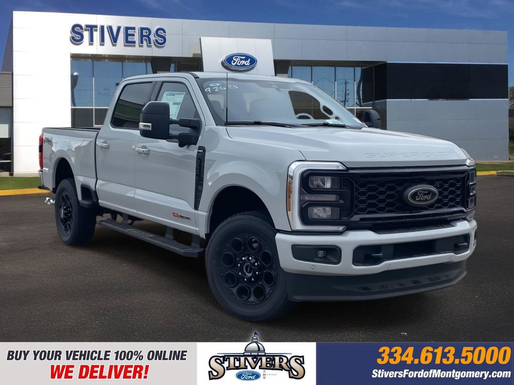 New 2026 Ford F350 Lariat w/ Black Appearance Package