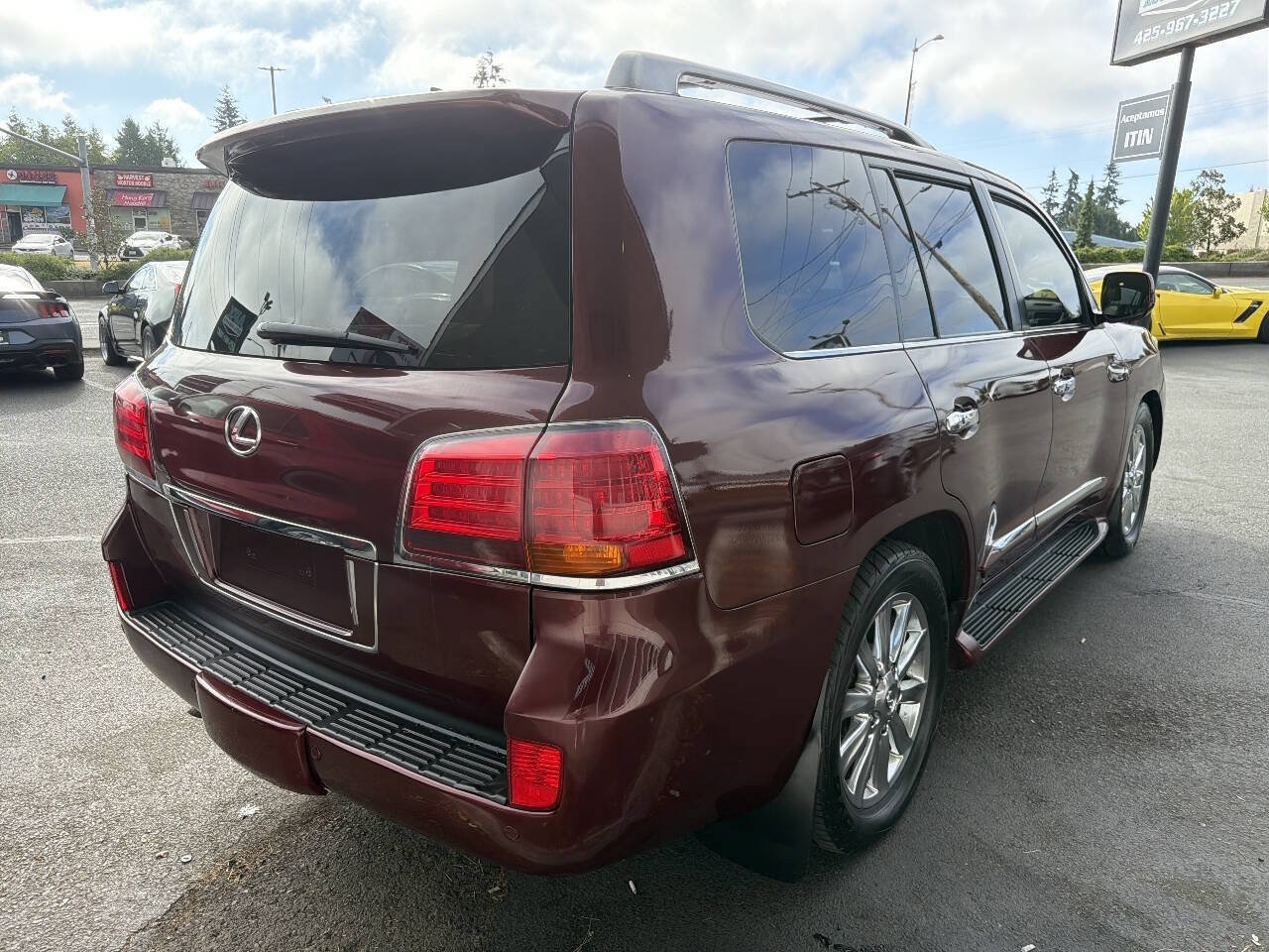 Used 2010 Lexus LX 570 4WD image 7