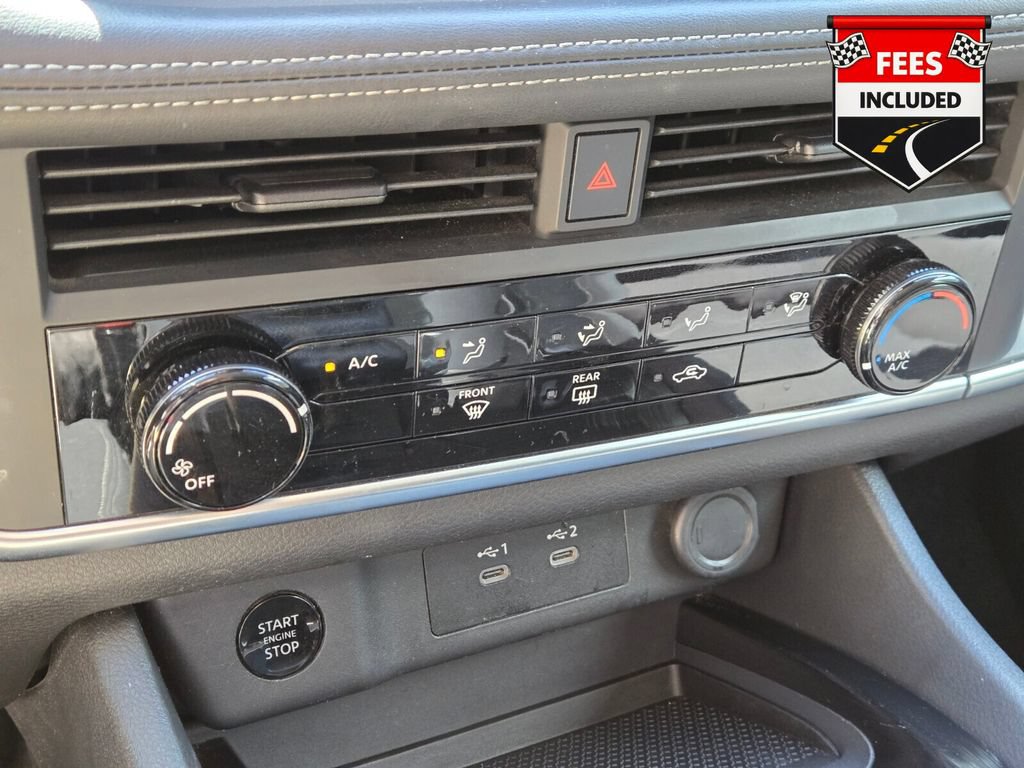 Used 2024 Nissan Rogue S AWD/4WD image 28