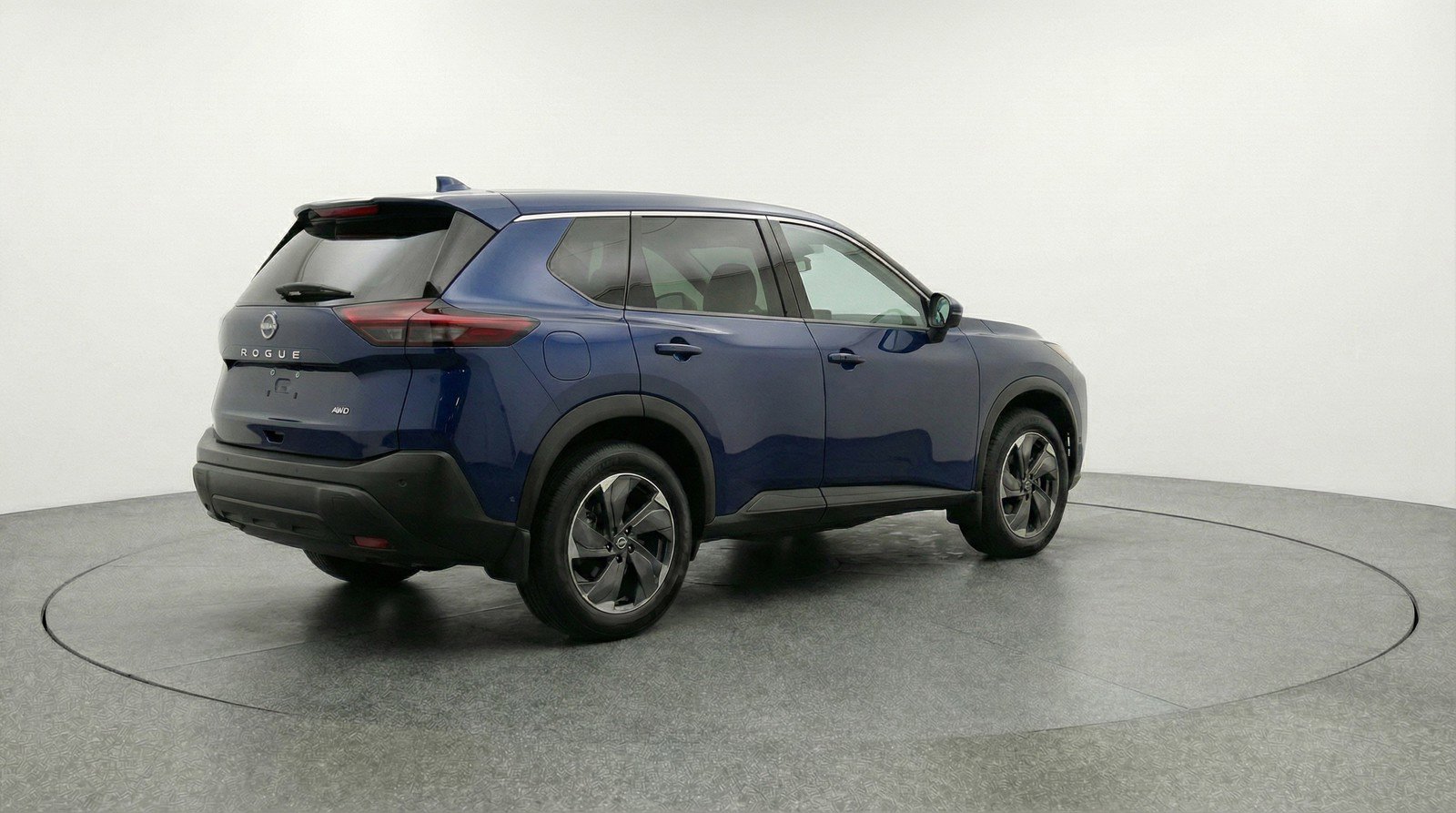 Used 2025 Nissan Rogue SV AWD/4WD image 9