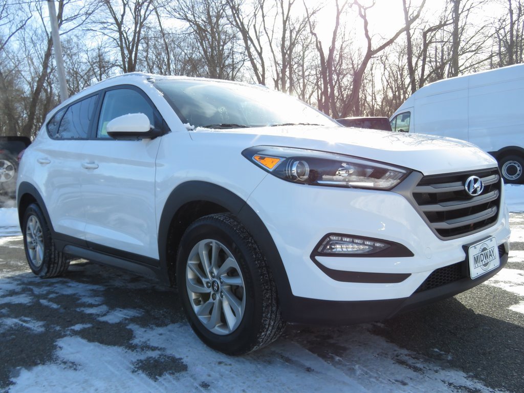 Used 2016 Hyundai Tucson SE w/ Option Group 02 image 3