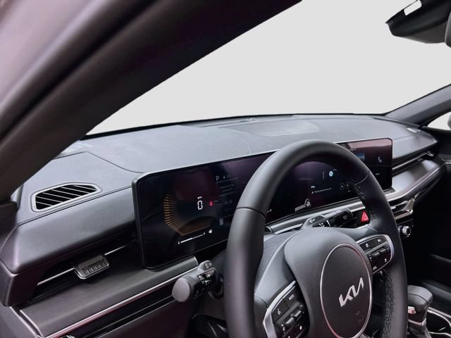 New 2026 Kia K5 GT-Line w/ GT-Line Red Interior Package FWD image 9