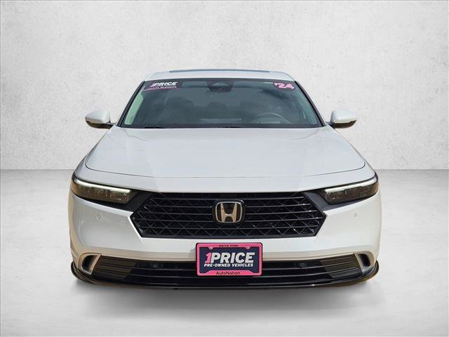 Used 2024 Honda Accord Touring image 2