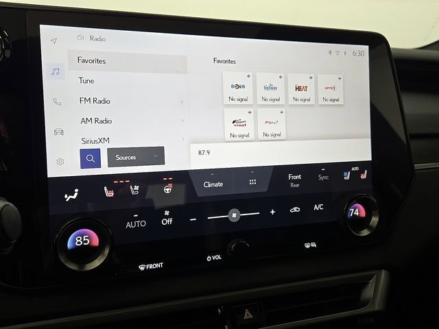 Used 2024 Lexus RX 350 Premium Plus w/ Convenience Package image 21