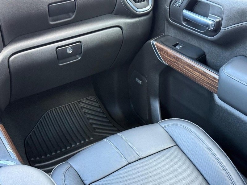 Used 2022 Chevrolet Silverado 2500 High Country image 13