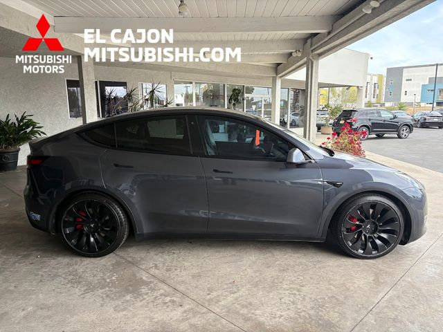 Used 2020 Tesla Model Y Performance AWD/4WD image 2